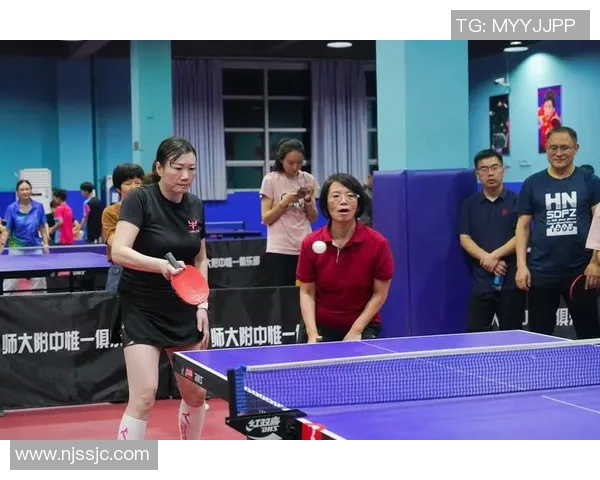 聚焦乒乓球:探索上海乒乓球队如何通过团队协作提升竞技水平与凝聚力 聚焦乒乓球:探索上海乒乓球队如何通过团队协作提升竞技水平与凝聚力